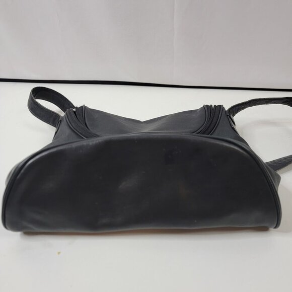 Maxx New York Black Leather Shoulder Bag – Sleek, Soft & Stylish Utility - Picture 10 of 10